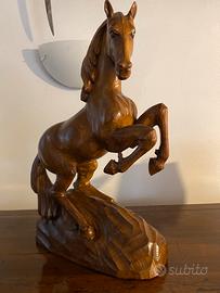 Cavallo in legno