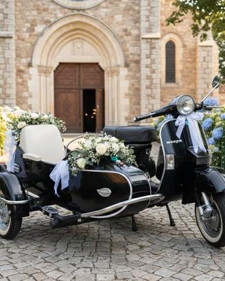 Piaggio Vespa PX 150 sidecar
