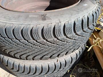 Ruote gomme invernali 185/60 R15 Pirelli