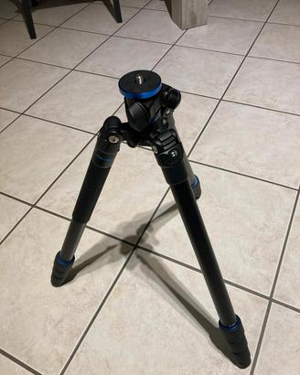 Cavalletto fotograco in magnesio Benro + testa