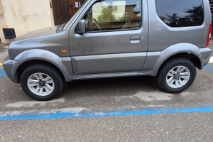 Fuoristrada Suzuki Jimny
