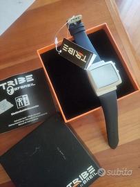 Orologio tribe by Breil mod tv-i anni 90 cult