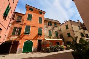 3 LOCALI A ALBENGA