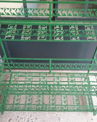 FIORIERA  FERRO  VERDE A  TRE RIPIANI  VINTAGE