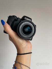 Canon m50