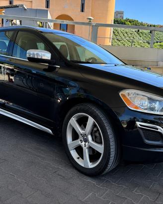 Volvo XC60 D5 AWD R Design - XC 60