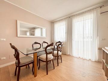 Appartamento ultimo piano con 2 terrazze