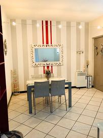 Centro, bilocale arredato