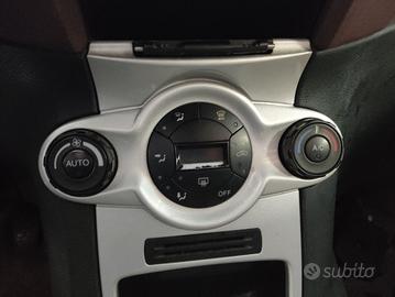 Comandi riscaldamento FORD FIESTA del 2010