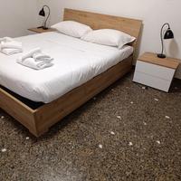LETTO CON CONTENITORE - COMODINI - ARMADIO