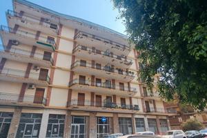 Acireale(Grassi Bertazzi) luminoso, grande 5 vani