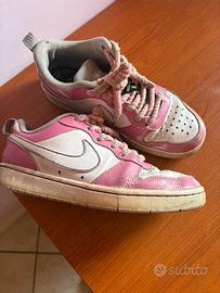 Scarpa Nike Court Borough Low rosa e bianco-n 38