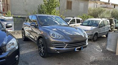 Porsche Cayenne 3.0 V6