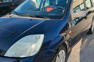 Ford Fiesta benzina