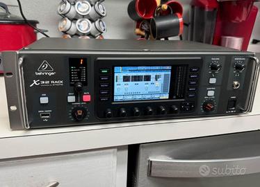 Behringer x32 rack