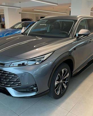MG EHS 1.5 plug-in (PHEV) 272cv LUXURY nuova da im