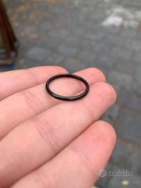 Anello nero sottile misura  18