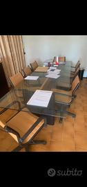 tavolo da conferenze 