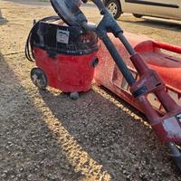 Levigatrice Giraffa Flex e aspiratore 