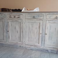 credenza a 4 ante e 4 cassetti in legno  massello 