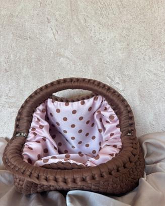 clutch marrone con fodera a pois rosa (handmade)