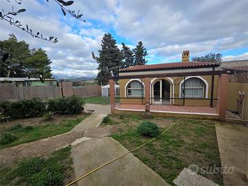 villetta indipendente separassiu quartu pressi via