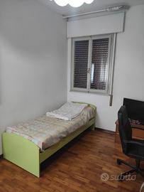 Letto completo (letto, branda, materasso)