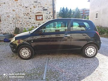 Lancia Y 1.2 Argento 