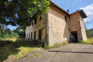 Ex scuola a Palagano (MO)