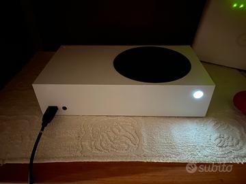 Xbox Serie S 512 gb / Giochi inclusi / 2 controlle