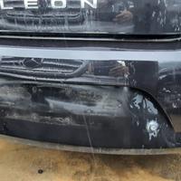 SEAT LEON 2012 - PARAURTI POSTERIORE