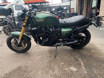 Triumph Scrambler - 2001