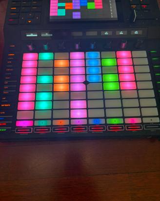 Akai Professional Force - Standalone Music Product