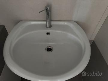 5 Lavabi con colonna in ceramica