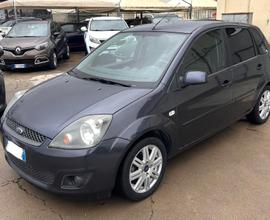 Ford Fiesta 1.4 TDCi 68CV 5p.Titanium NEOPATENTATI