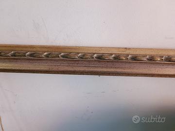 Cornice in foglia d'oro 