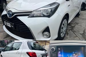 TOYOTA YARIS 1.5 HYBRID STYLE 5P NEOPATENTATI