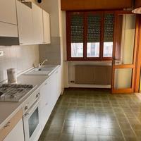 Puja luminoso 2 camere con posto auto coperto