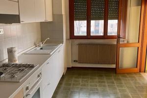 Puja luminoso 2 camere con posto auto coperto