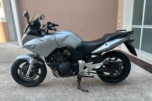 Honda CBF 600