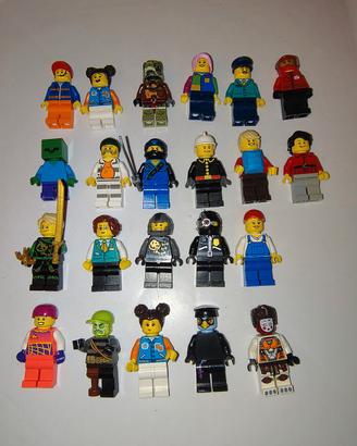 lotto lego mini figure usate 22 pezzi 