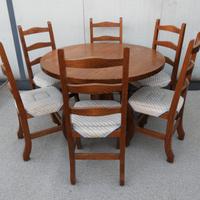 Tavolo in rovere con 6 sedie