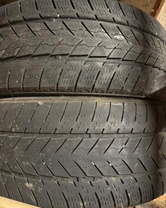 Gomme 225 55 18