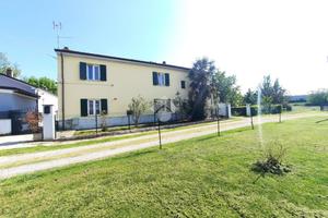PORZIONE DI BIFAMILIARE A FIORENZUOLA D'ARDA