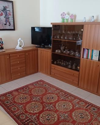 sala tavolo e 4 sedie