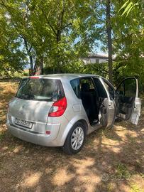 Renault Scenic 1.9 anno 2007