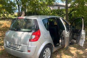 Renault Scenic 1.9 anno 2007