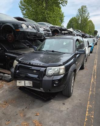 LAND ROVER FREELANDER DEL 2004 PER RICAMBI