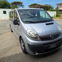 Minivan 9posti opel vivaro buono stato passo lungo