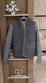 GIUBBINO DONNA IN ACRIL E NYLON CON CAPP BRAND FAY